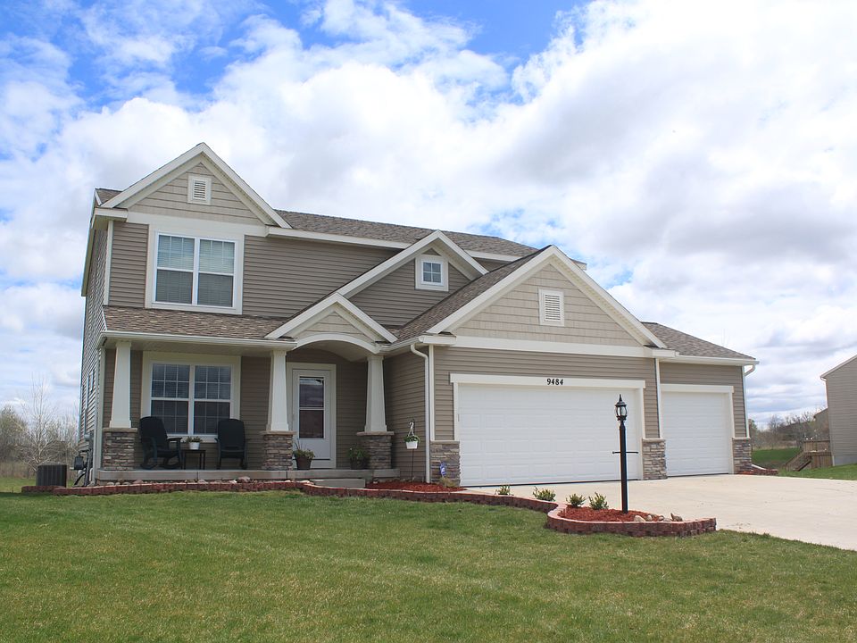 1st image of 9484 Stone View Dr NE