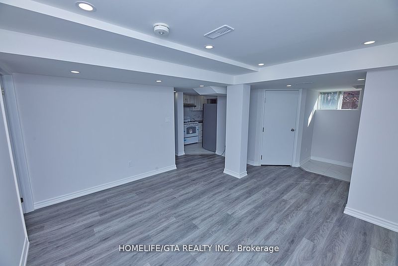 Ajax House for rent - 2 Bedrooms — photo 10