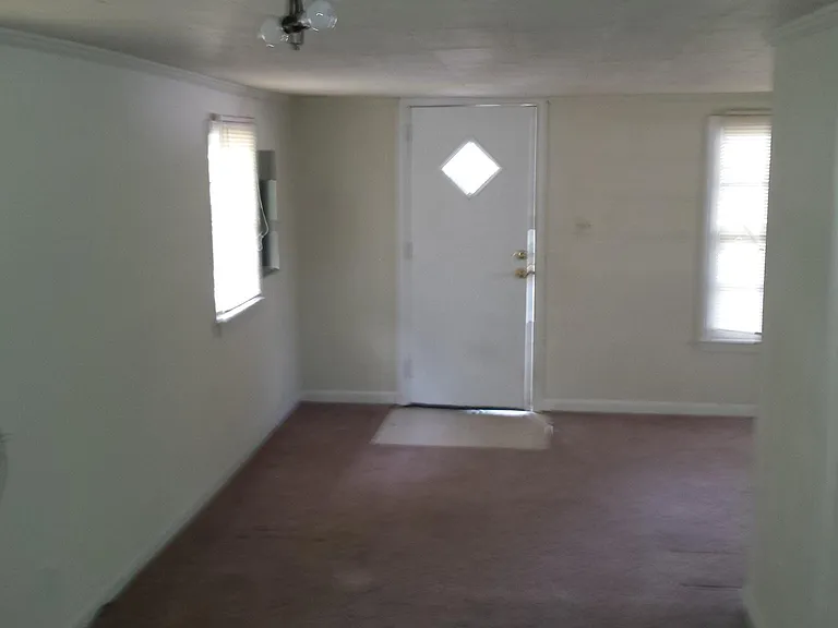 424 Beech St — Photo 2