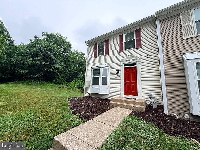 6124 Majors Ln — Photo 1