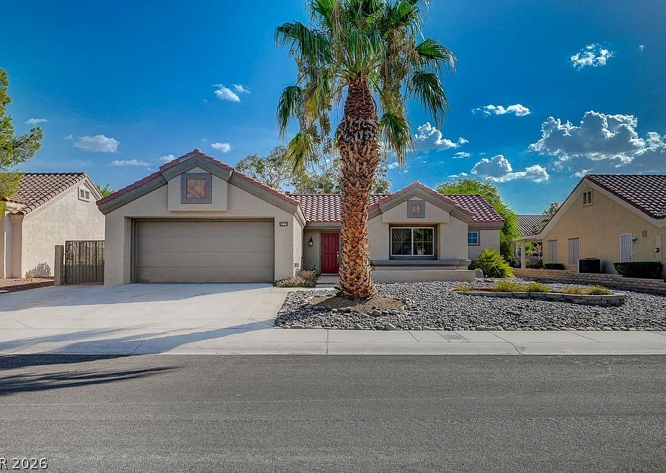 8753 Sundial Dr