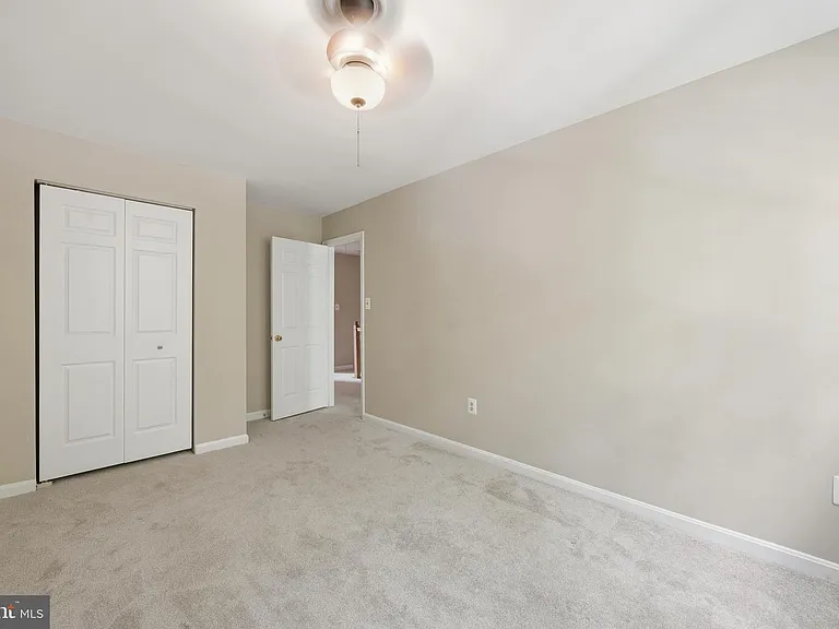 15622 Cliff Swallow Way — Photo 18