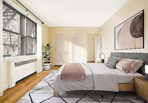 4th image of 245 E 37th St APT 3A