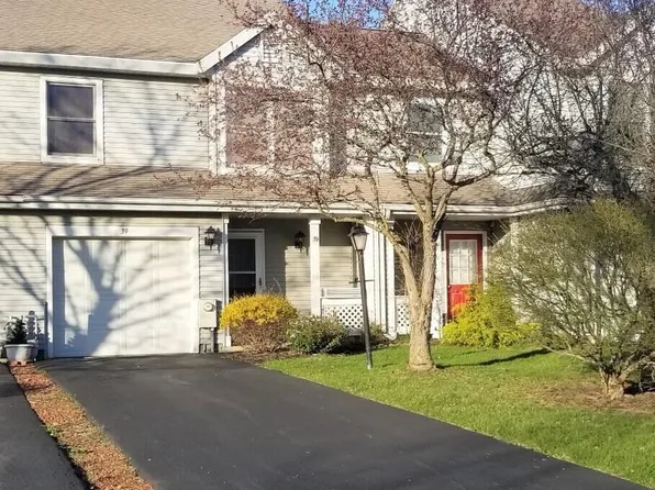 39 Plaza Avenue, Rensselaer, NY 12144