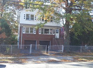 1032 Chandler Ave, Roselle, NJ 07203