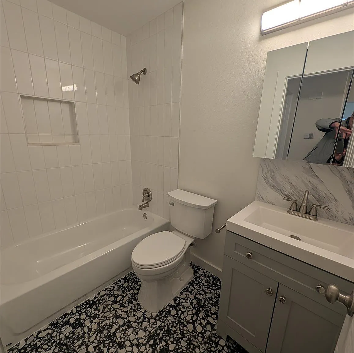 1 bed, 1.0 bath, 580 sqft, $1,395 — Photo 4