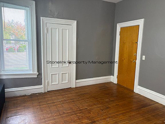 5th image of 163 Elmwood Ave #3