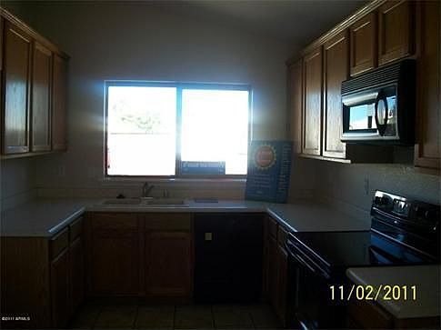 5th image of 7827 W Montebello Ave