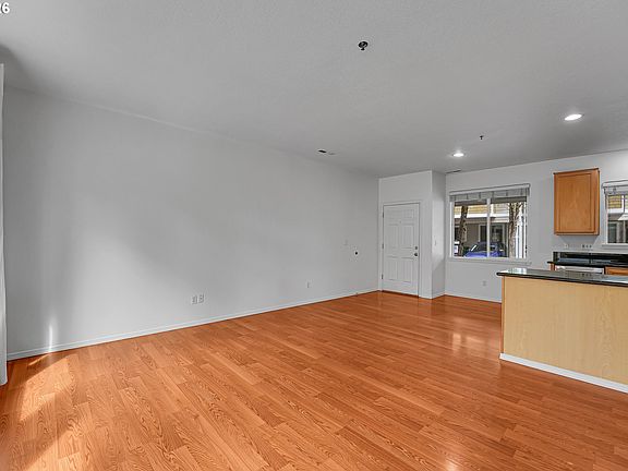 5th image of 1117 NE Perl Way