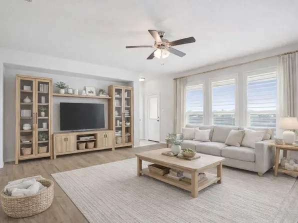 1048 Madelia Ave, Fort Worth, TX 76177