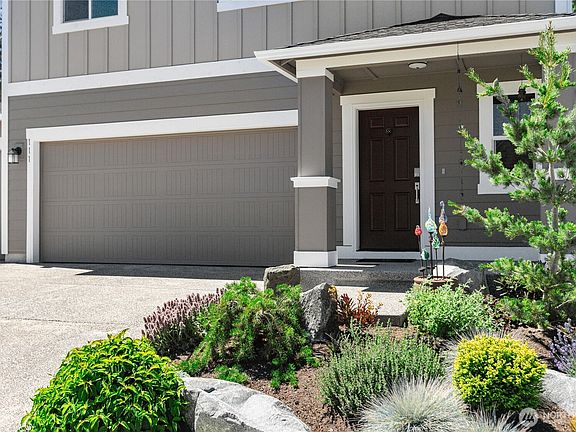 4th image of 111 NE Ridgetop Crossing