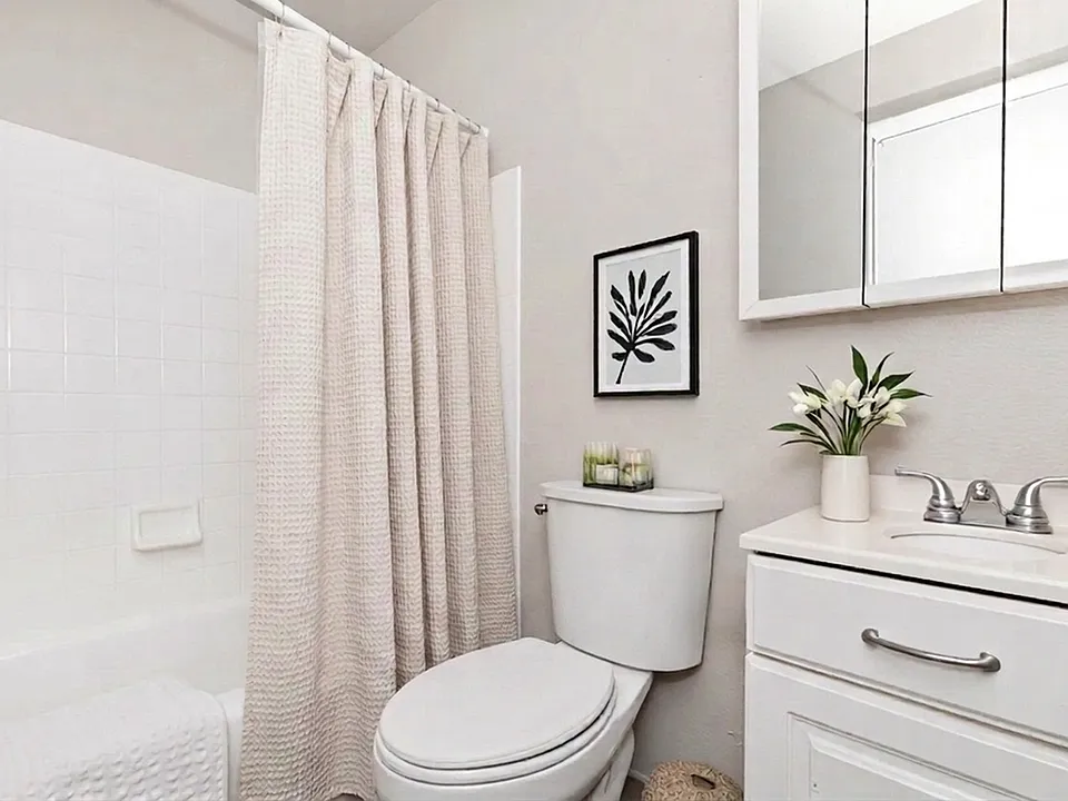 Foundry _ Bathroom