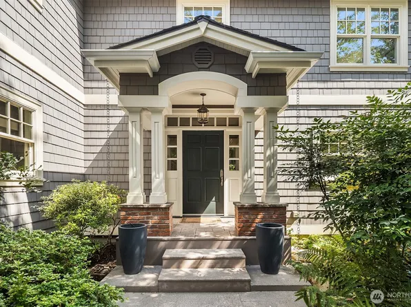 2018 Broadmoor Drive E, Seattle, WA 98112
