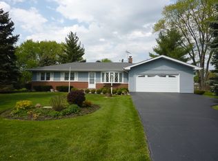 1520 Sunset Dr, Schaumburg, IL