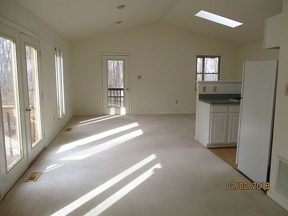 2nd image of 5610A Pignut Mountain Dr