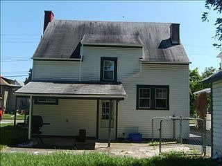 1st image of 200 W 12th St