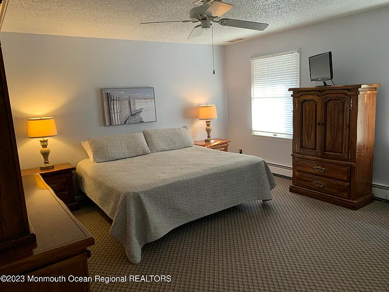 107 Carlton Pl — Photo 12