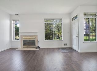 9 Birchwood Rd, Bedminster, NJ 07921