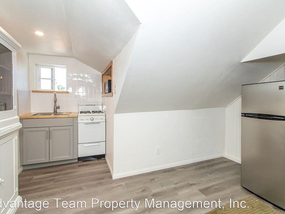 1st image of 3568 1/2 Nile St