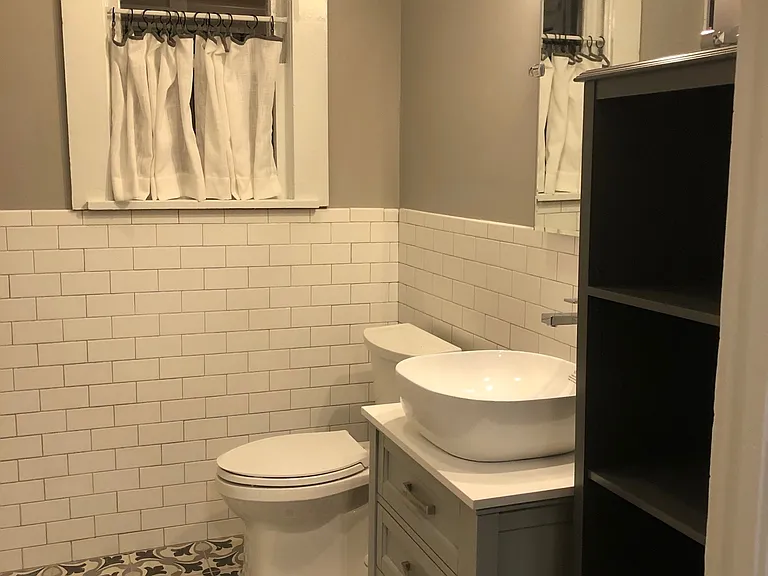 2517 N Dewey Ave — Photo 12