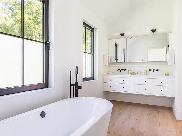 107 Rutland Rd — Photo 12