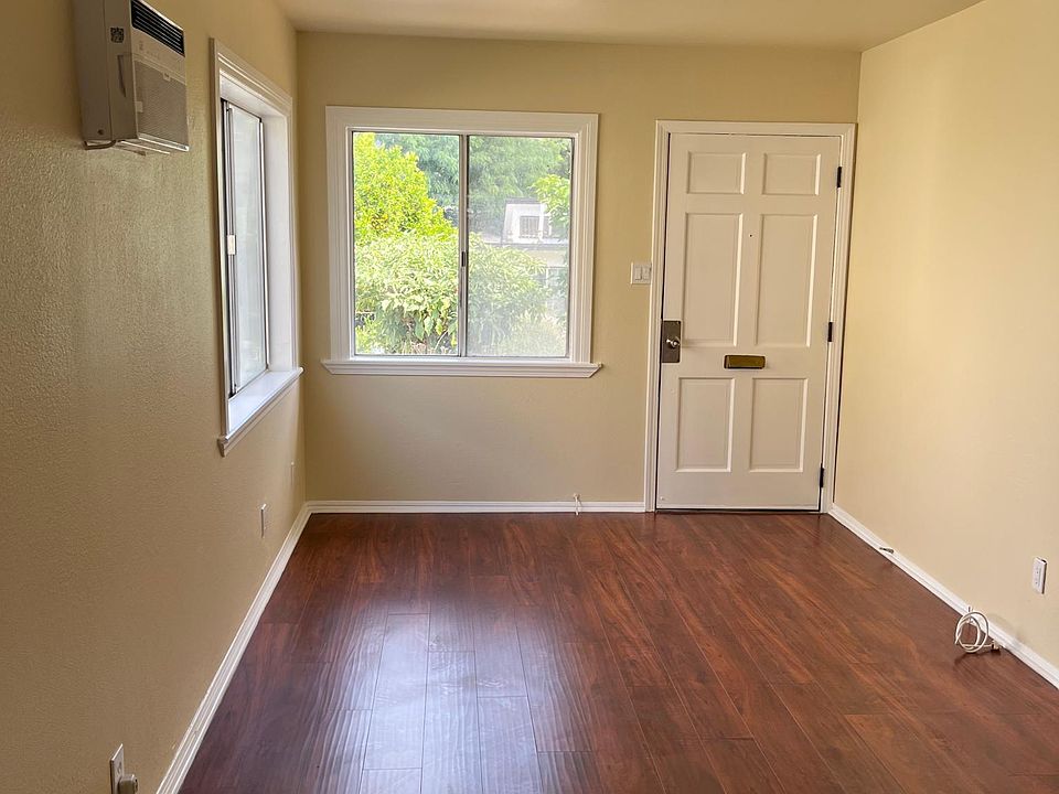 1st image of 3432 Isabel Dr