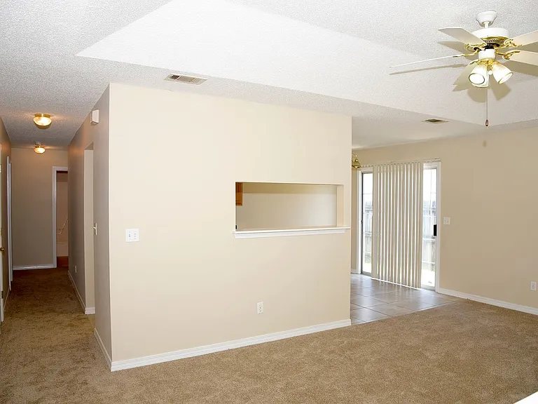 645 Jerrells Ave — Photo 3
