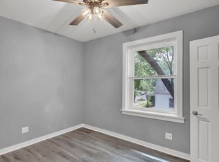 3234 W Waveland Ave APT 2, Chicago, IL 60618