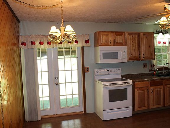 4th image of 1728 E Bass Lake Rd #E