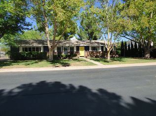 2830 Red Mountain Dr, Santa Clara, UT 84765