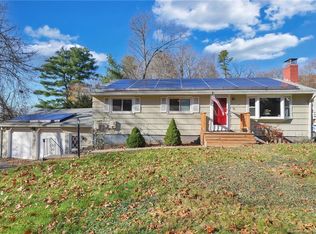 53 Indian Dr, Manchester, CT 06042