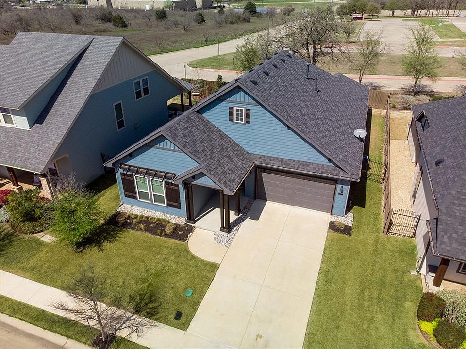 1st image of 415 Hearth Ter