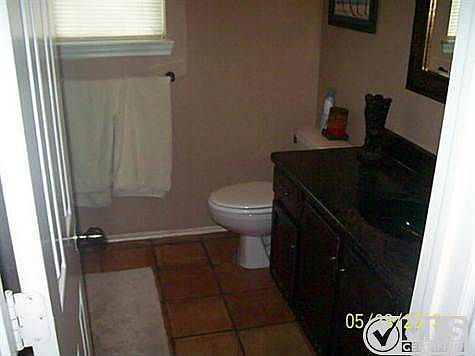 3rd image of 4014 Kingsferry Dr