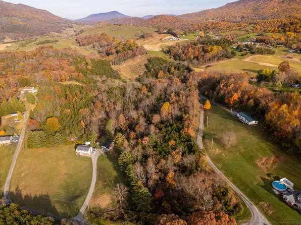 Kennedy Dr, Pounding Mill, VA 24637