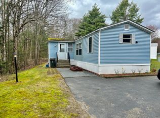 2 Dode Dr, Saco, ME 04072
