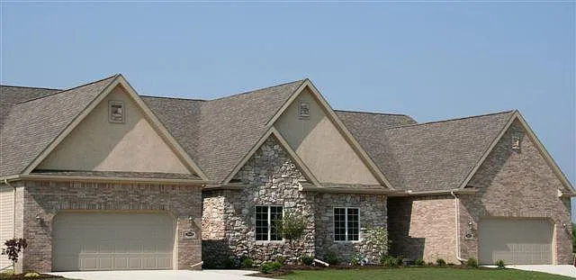 Building Photo - 7847 Braeburn Rd