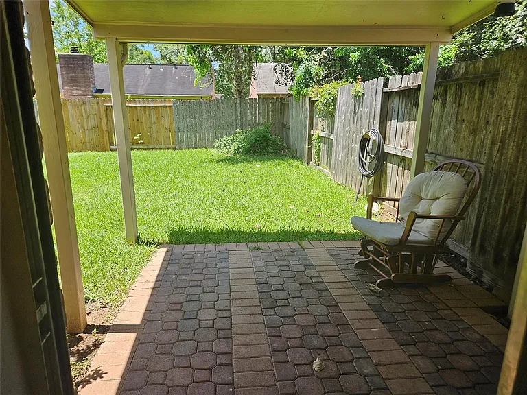 2822 Chimneystone Cir — Photo 4