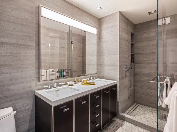 252 South Street image 7 of 69