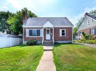 789 Burnsford Ave, Bridgeport, CT 06606