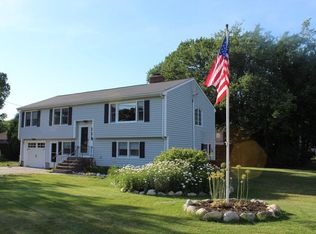 8 Belford Cir, Woburn, MA 01801