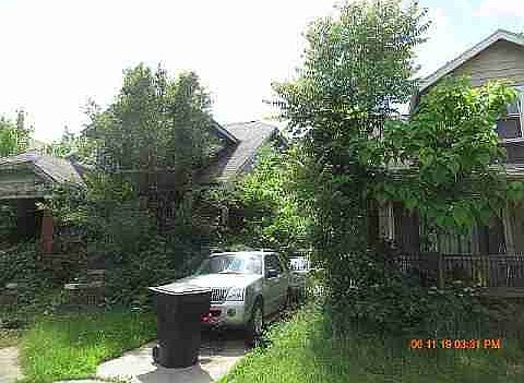 11743 Griggs
