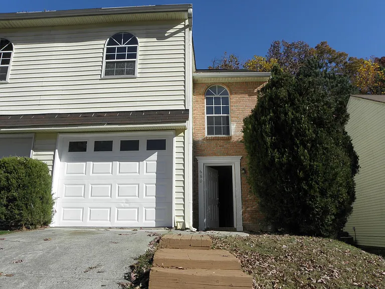 680 Coventry Township Ln — Photo 1