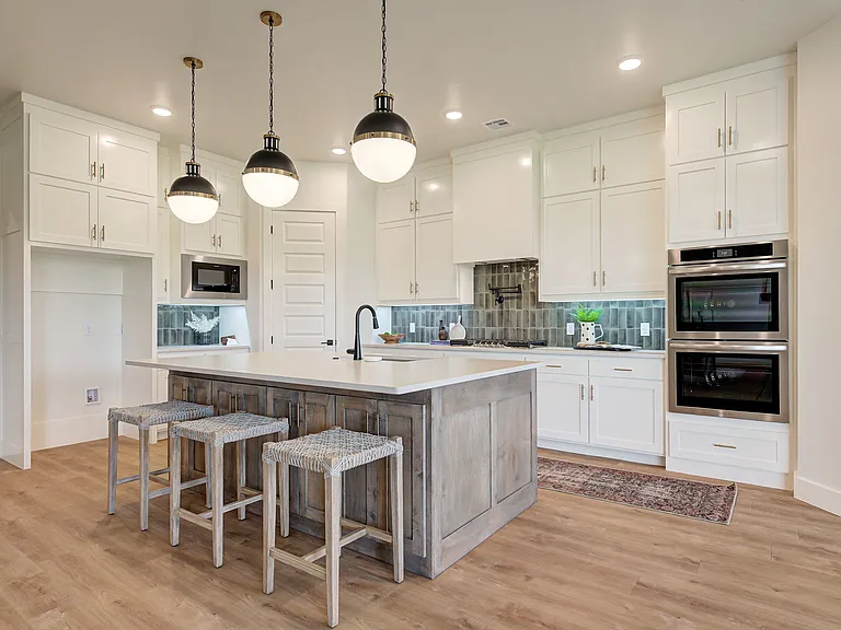 2101 Dax Ln — Photo 12