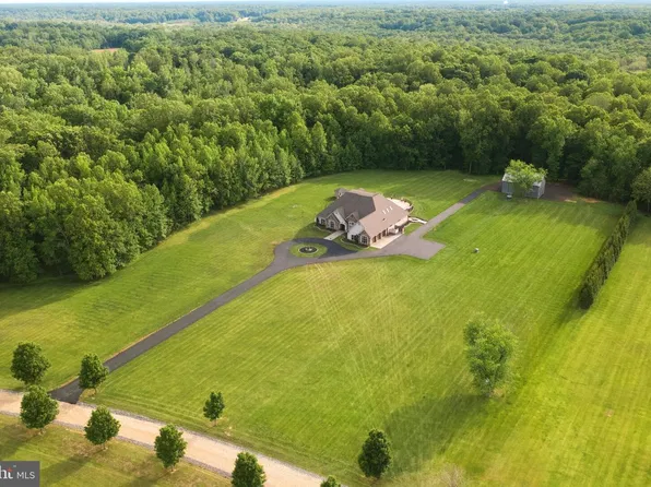 4945 Deliverance Pl, Waldorf, MD 20646