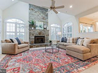 1207 Gulph Creek Dr, Wayne, PA 19087