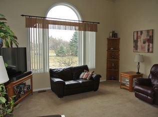 6958 Kennesaw Rd, Canton, MI 48187