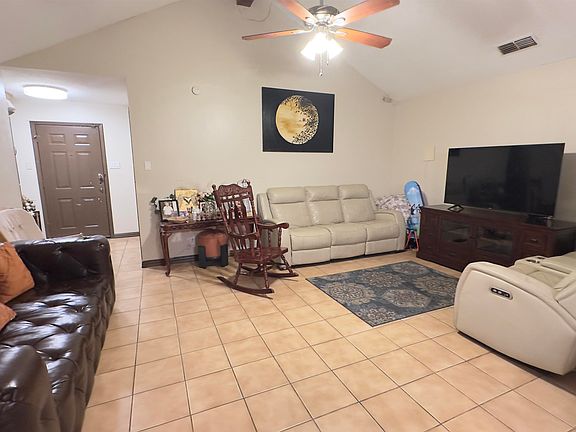 3rd image of 8617 Northridge Loop