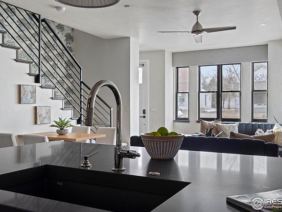2nd image of 302 N Meldrum St #103