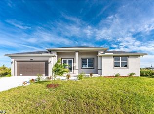 8350 Walbert St, Port Charlotte, FL 33981
