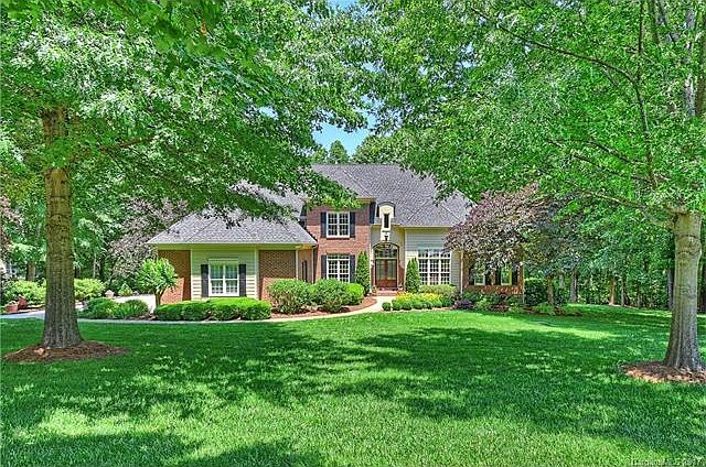 1st image of 162 Wild Harbor Rd #302